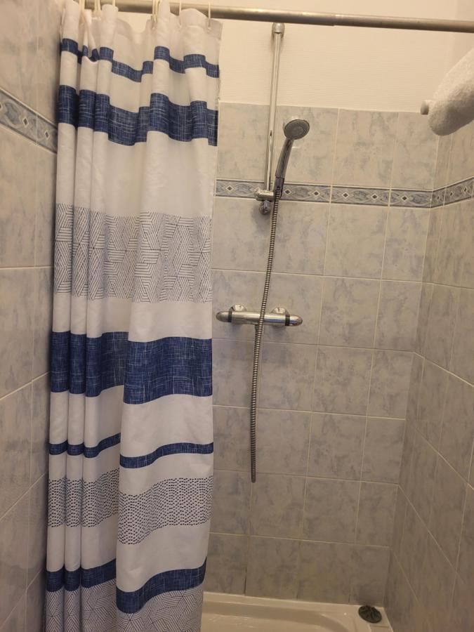 מלון Levens Akwaba Chez Ouli מראה חיצוני תמונה